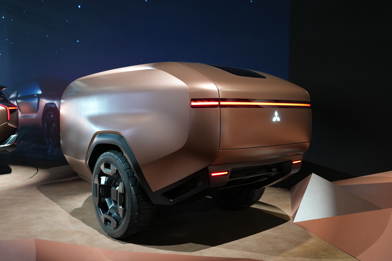 Mitsubishi Elevance Concept