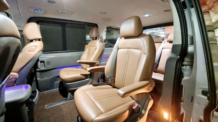 Hyundai Staria 9-Seater