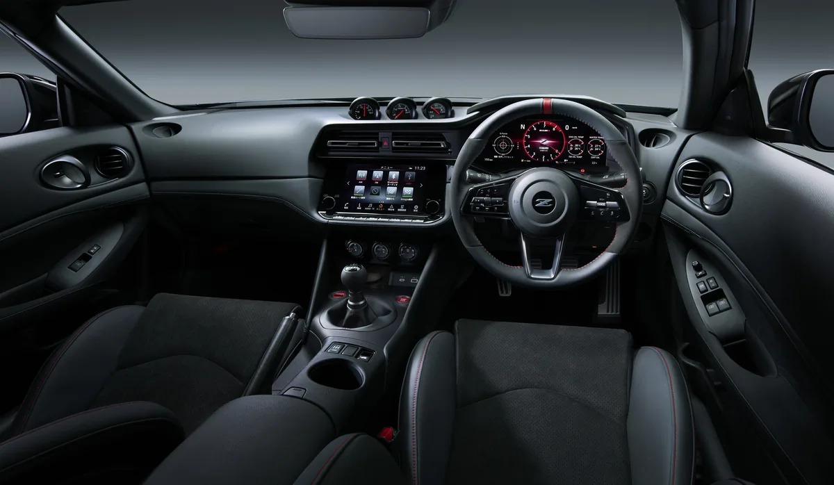 Nissan Z Nismo Manual