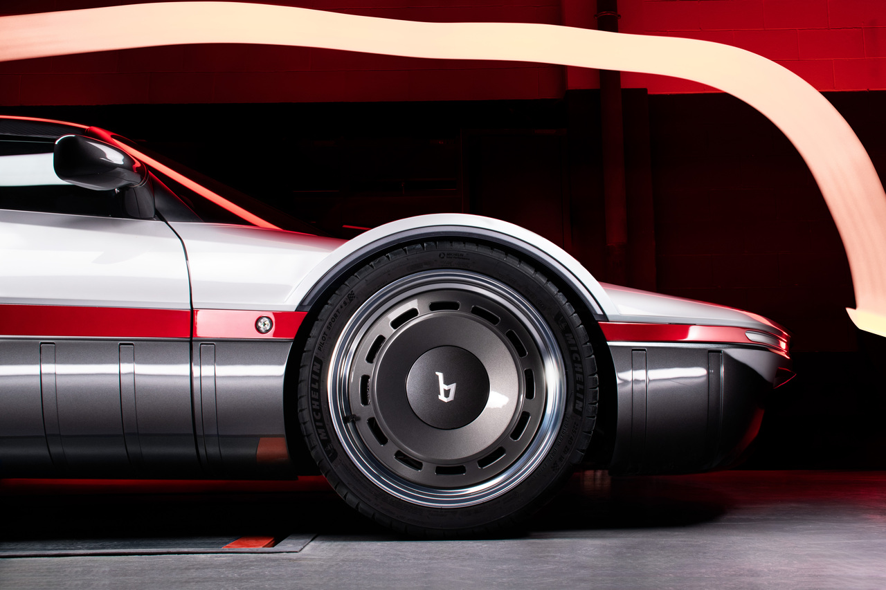 Bertone Runabout