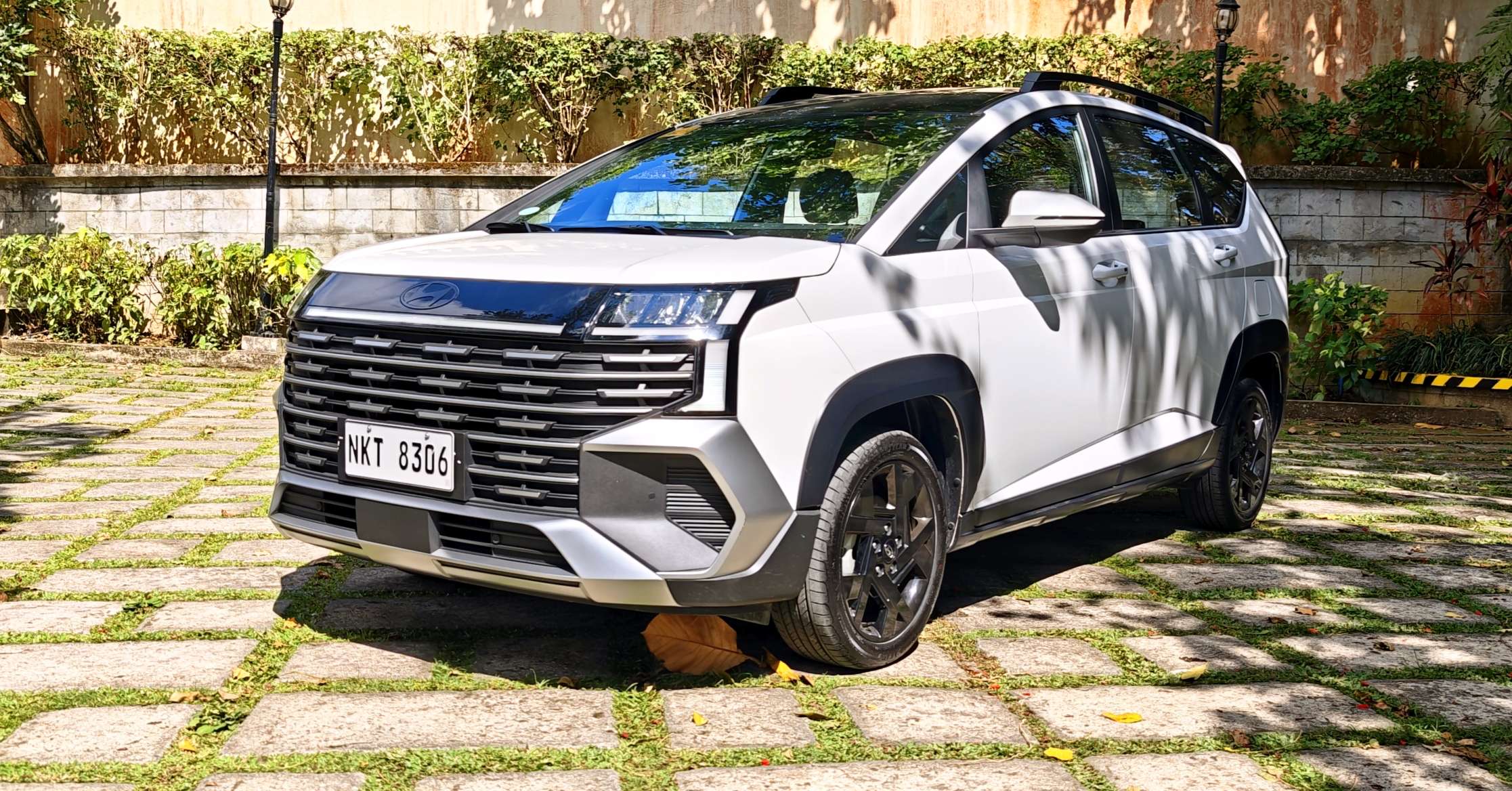 Hyundai Stargazer X