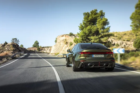 2026 Audi RS 5 PHEV
