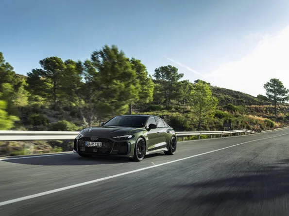2026 Audi RS 5 PHEV