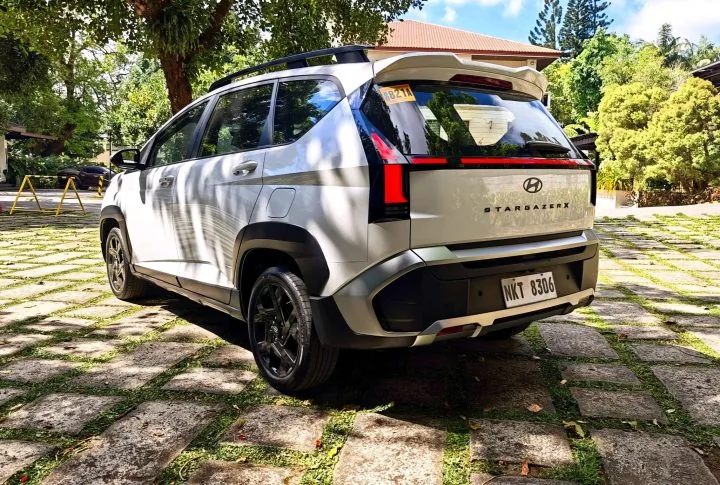 Hyundai Stargazer X