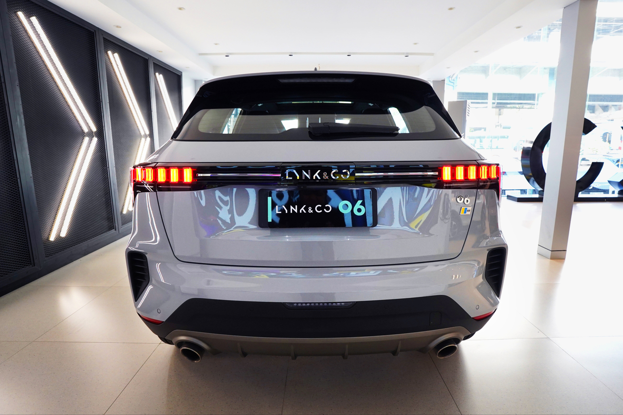 Lynk & Co 06 Origin SE Sport