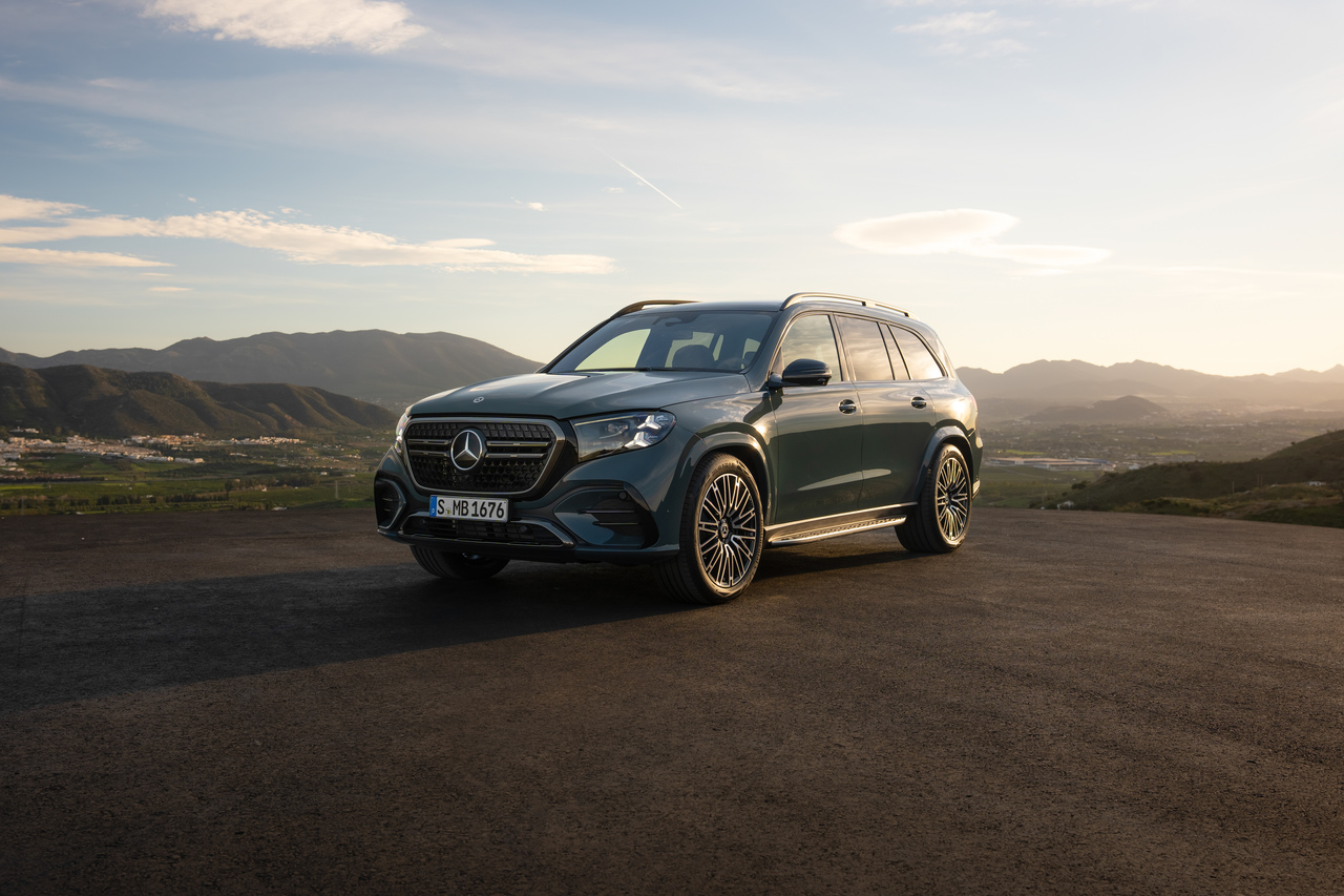 2026 Mercedes-Benz GLS