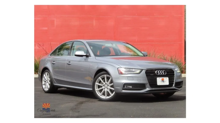 Audi A4 2.0 TDI S-Line CVT (2015)