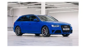 Audi RS 4 4.2 Avant V8 AT (2015)