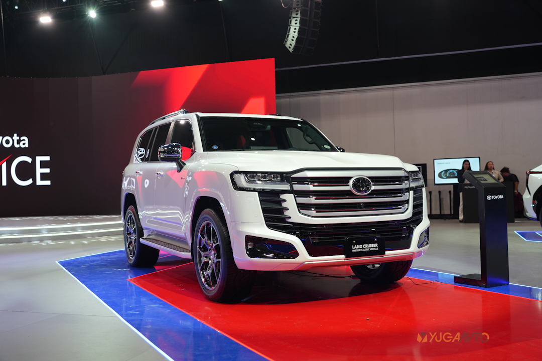 Toyota Land Cruiser 300 HEV / LC300 HEV