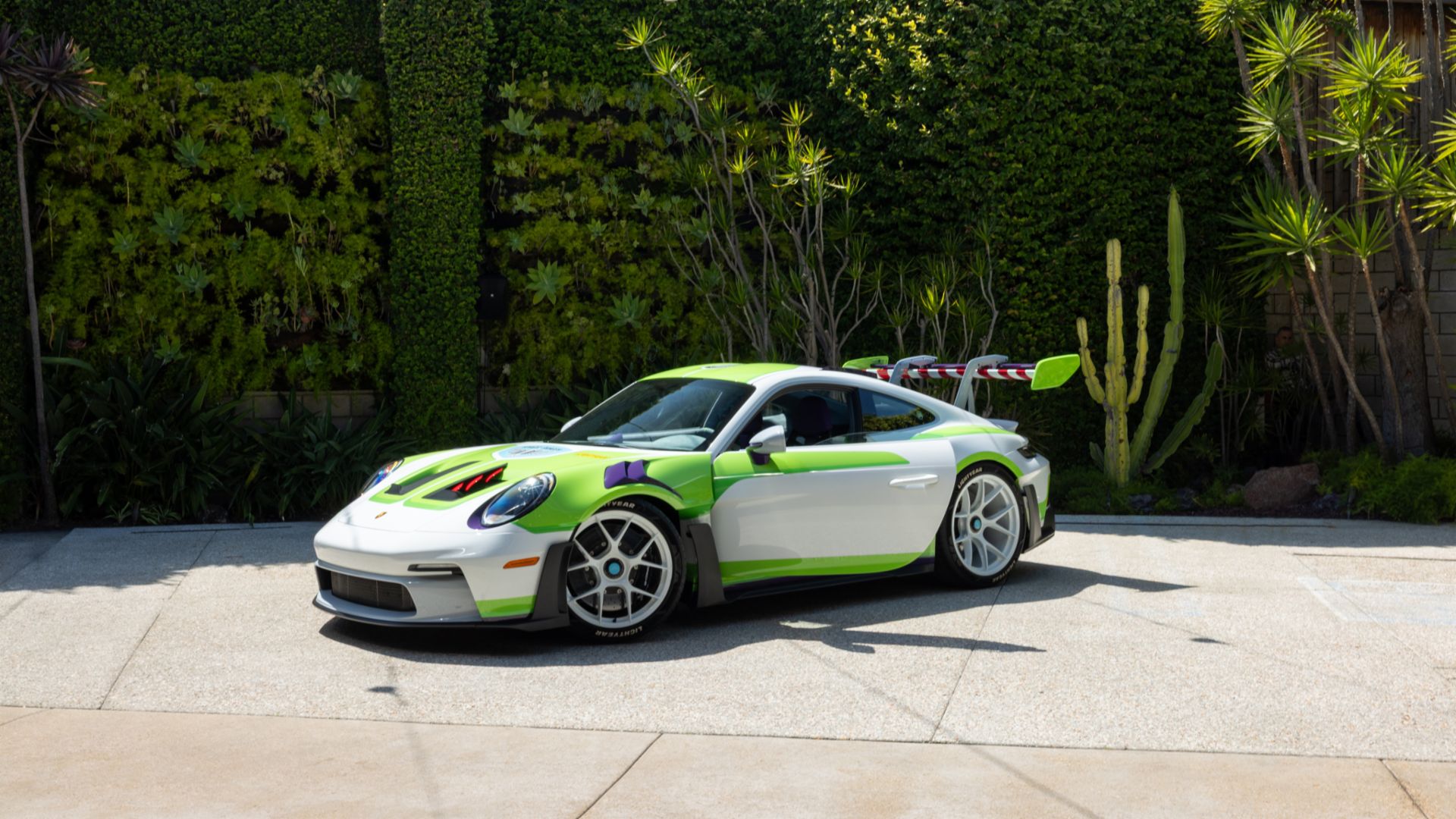 Porsche 911 GT3 RS Buzz Lightyear Toy Story 5