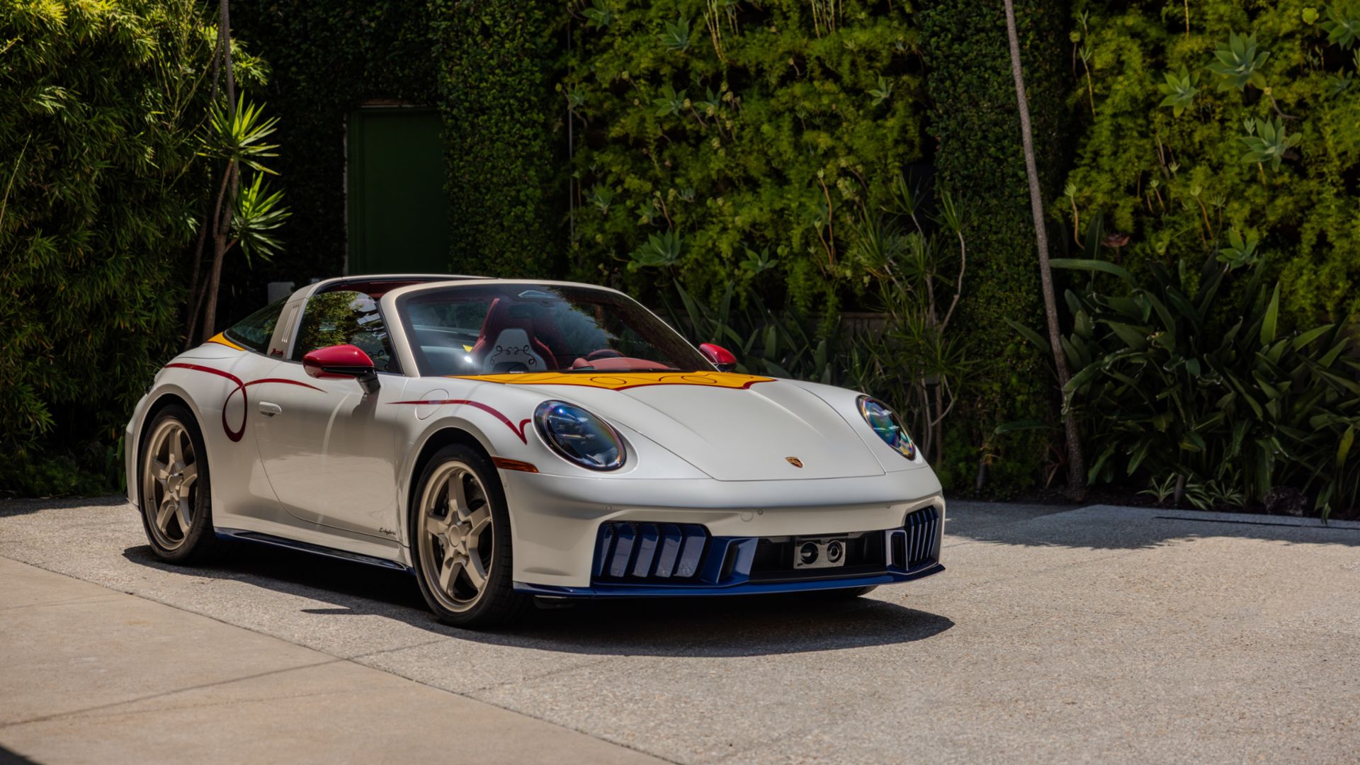 Porsche 911 Targa4 GTS Jessie Toy Story 5