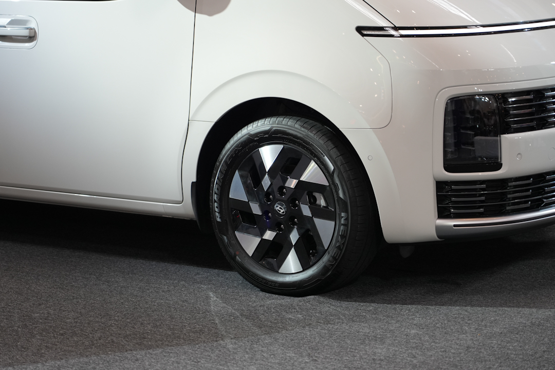 Hyundai Staria Hybrid Philippines