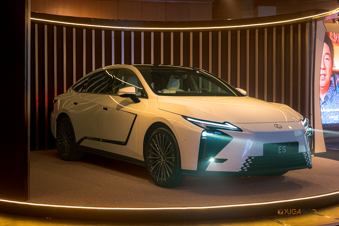 Lexus ES Philippines Launch