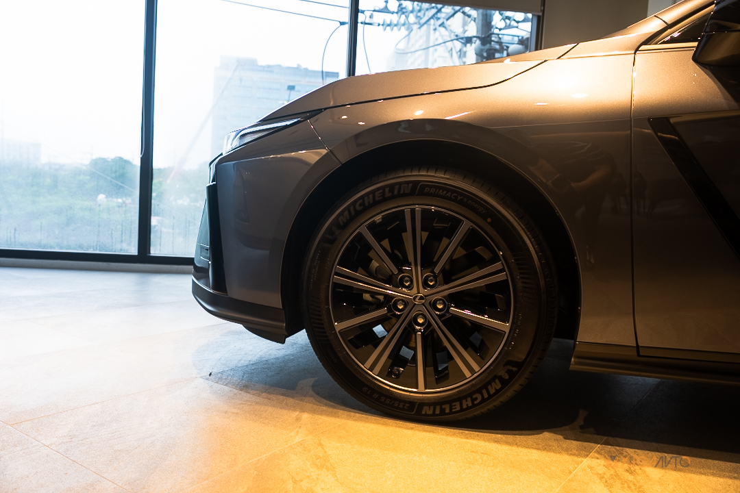 Lexus ES Philippines Launch