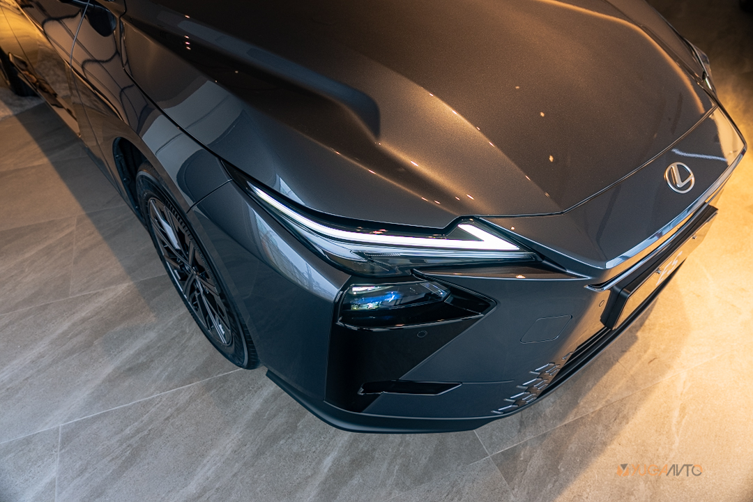 Lexus ES Philippines Launch