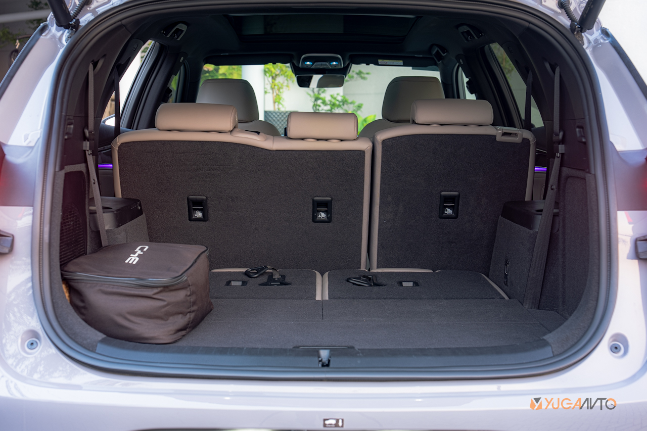 BYD Tang DM-i Review YugaAuto