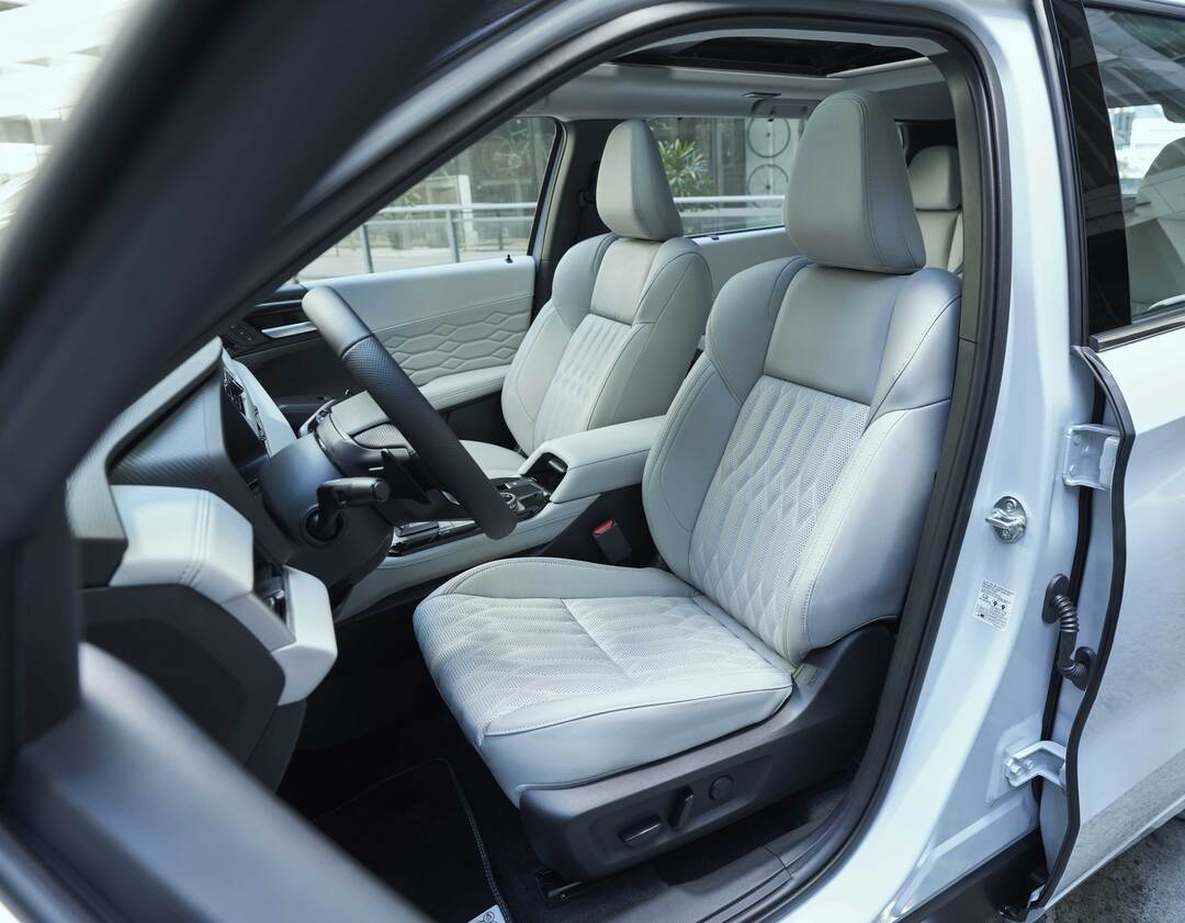 Mitsubishi Outlander PHEV Philippines