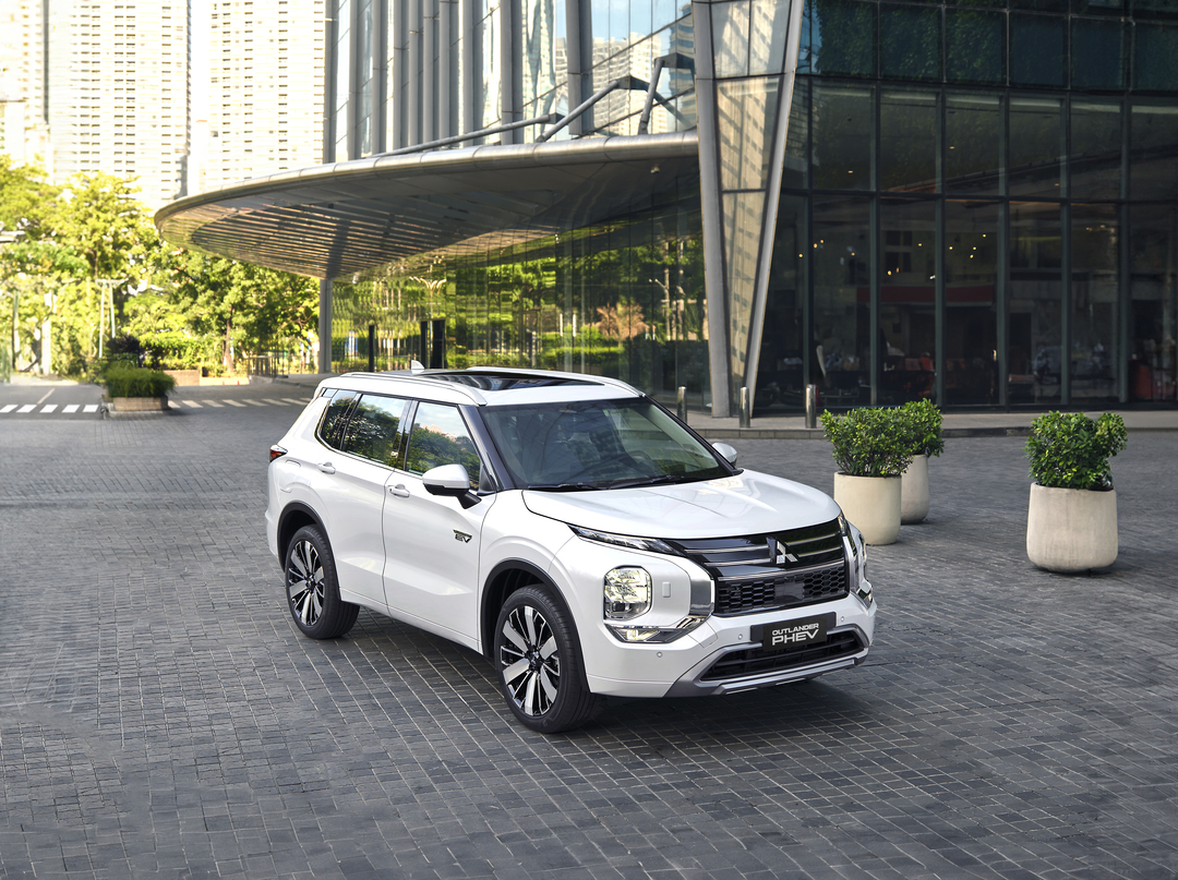 Mitsubishi Outlander PHEV Philippines