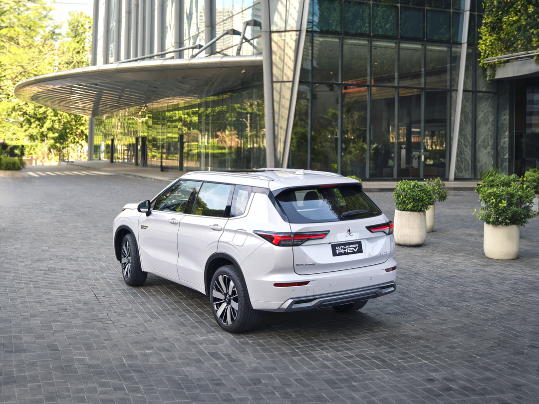Mitsubishi Outlander PHEV Philippines
